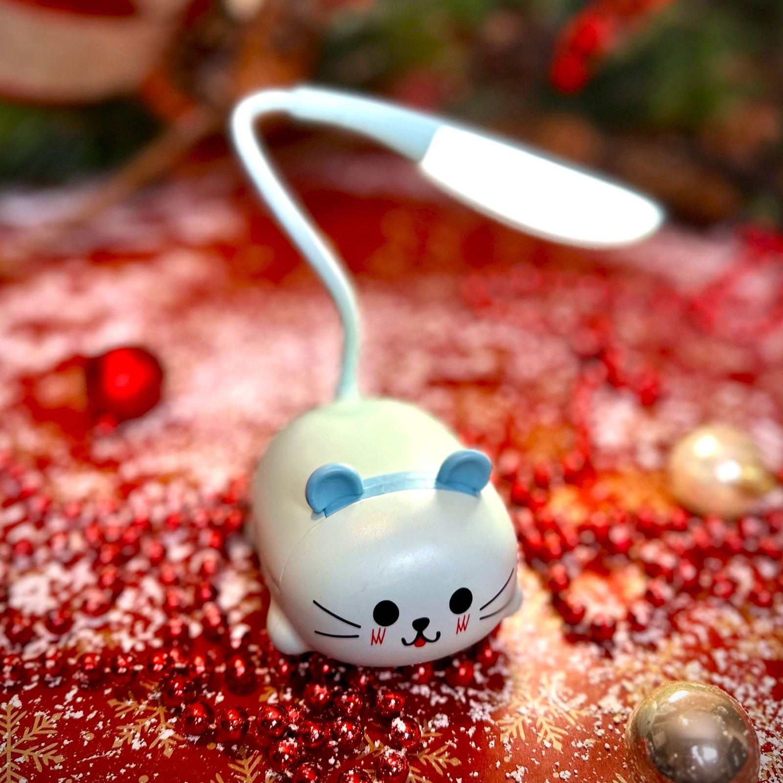 Rechargeable Cat Light